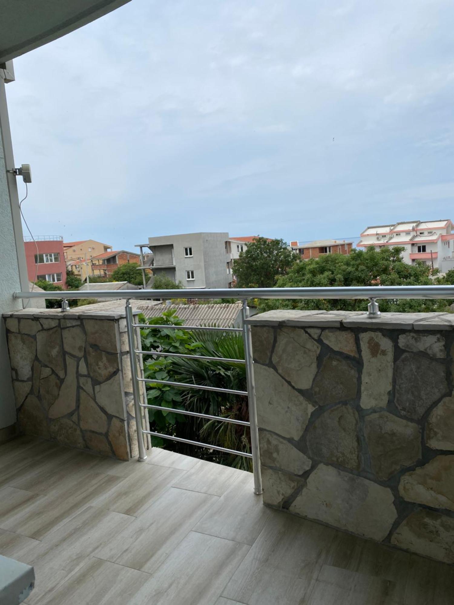 Apartments Vila Kurtagic Dobra Voda Extérieur photo