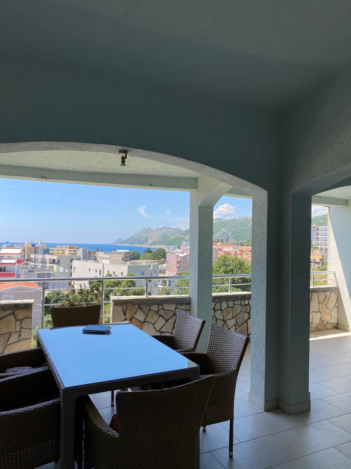 Apartments Vila Kurtagic Dobra Voda Extérieur photo