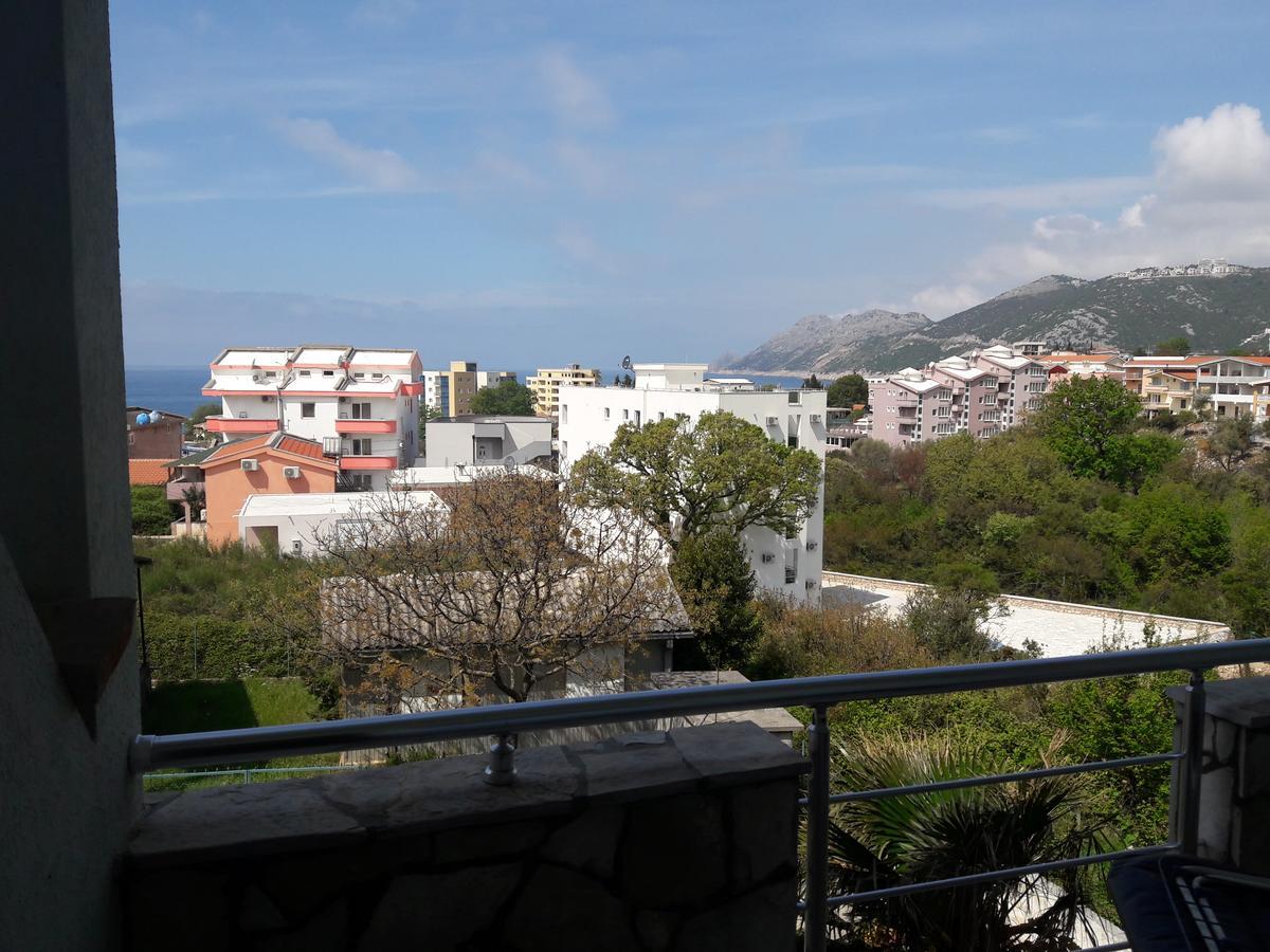 Apartments Vila Kurtagic Dobra Voda Extérieur photo